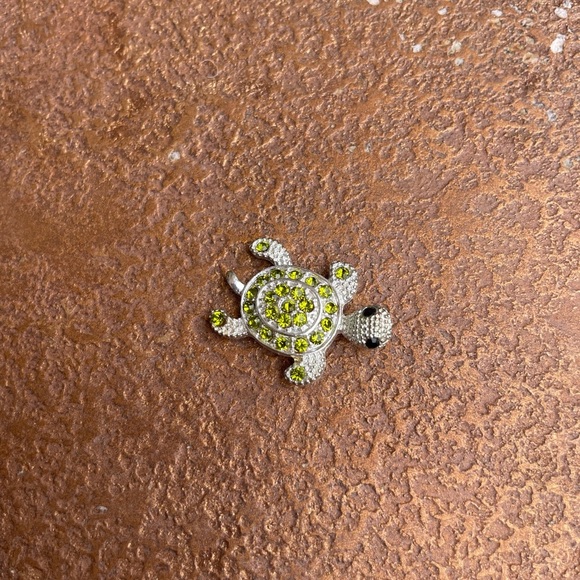 Beautiful Sterling Silver Turtle Charm - Picture 2 of 5